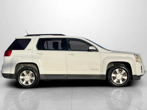 Used 2011 GMC Terrain SLE w/ Convenience Package image 3