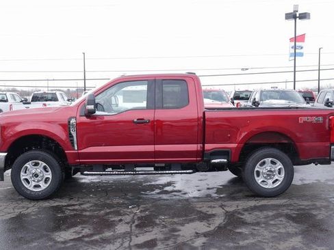 New 2026 Ford F250 XLT w/ FX4 Off-Road Package AWD/4WD image 7