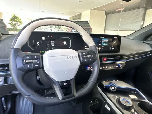 New 2025 Kia EV6 GT-Line image 13
