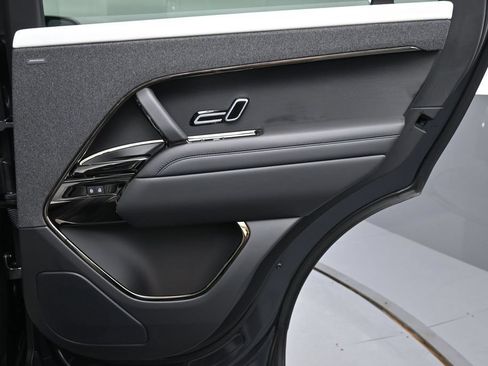 Used 2024 Land Rover Range Rover Sport Dynamic SE AWD/4WD image 25