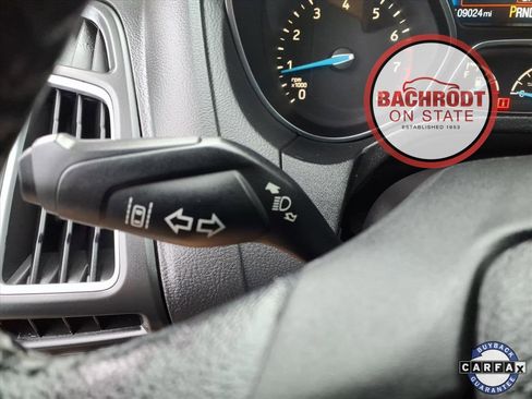 Used 2015 Ford Focus Titanium w/ Titanium Technology Package image 20