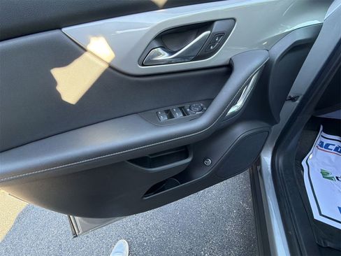 Used 2023 Chevrolet Blazer LT w/ Convenience Package image 21