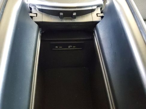 Used 2022 Mercedes-Benz GLC 300 image 28