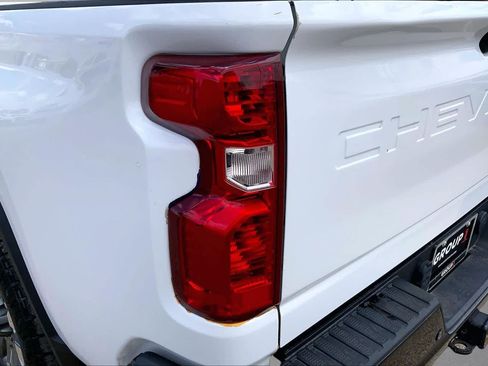 Used 2024 Chevrolet Silverado 2500 Custom w/ Custom Value Package AWD/4WD image 29