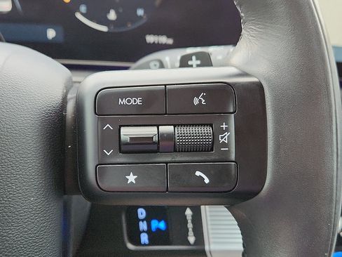Used 2024 Hyundai Santa Fe Calligraphy AWD/4WD image 18