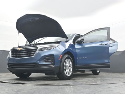 Used 2024 Chevrolet Equinox LS w/ LS Convenience Package FWD image 36
