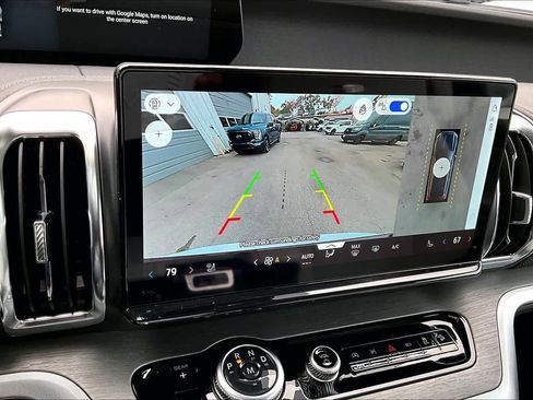 Used 2025 Ford Expedition Max Platinum image 28