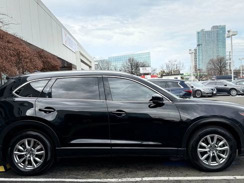 Used 2018 MAZDA CX-9 Touring image 8