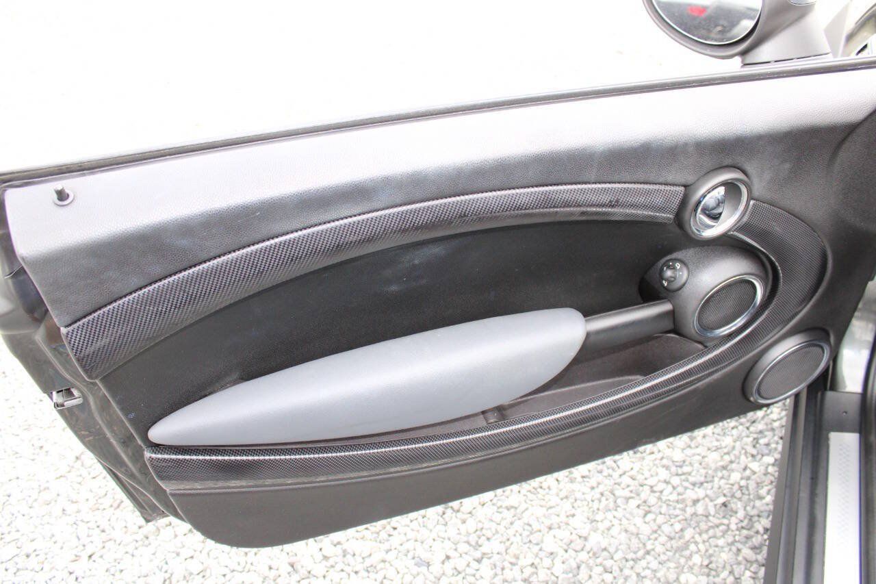 Used 2011 MINI Cooper S FWD image 27