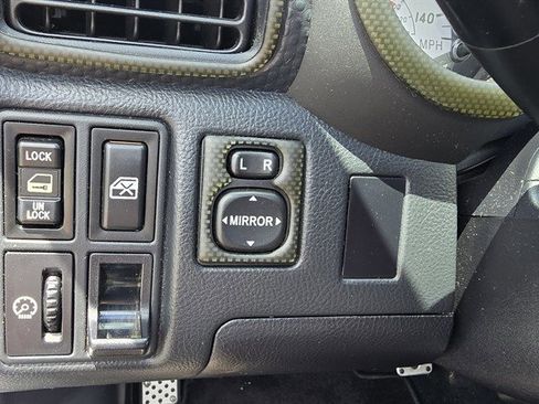 Used 2001 Toyota MR2 image 32