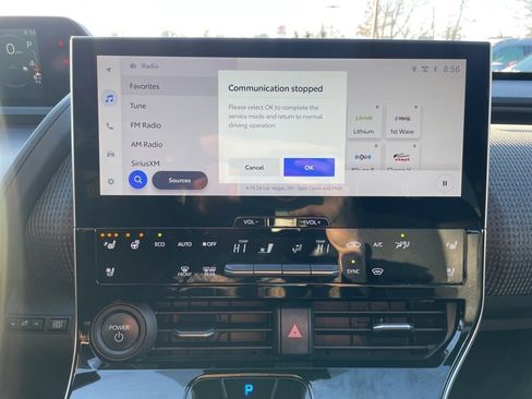 Used 2024 Toyota bZ4X Limited image 28