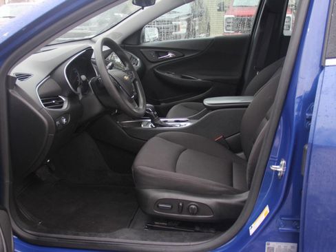 Used 2023 Chevrolet Malibu LT image 23