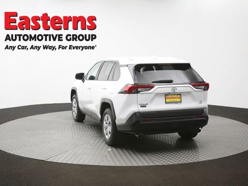 Used 2024 Toyota RAV4 LE AWD/4WD image 64