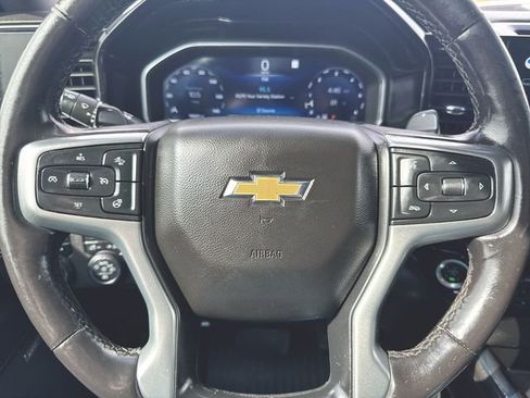 Used 2022 Chevrolet Silverado 1500 LTZ AWD/4WD image 11