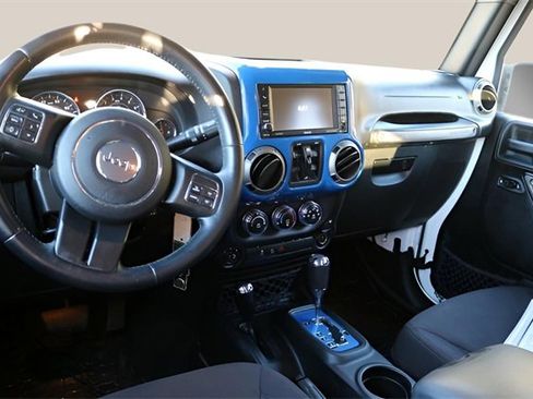 Used 2017 Jeep Wrangler Unlimited Sport w/ Quick Order Package 24S image 13