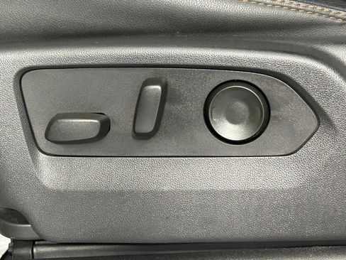 Used 2024 GMC Sierra 2500 AT4 w/ AT4 Premium Plus Package image 29