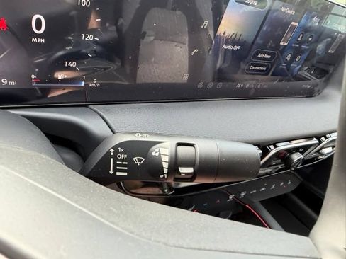 New 2026 Nissan Sentra SV w/ SV Convenience Package FWD image 27