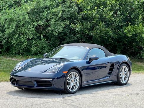 Certified 2019 Porsche 718 Boxster RWD image 14