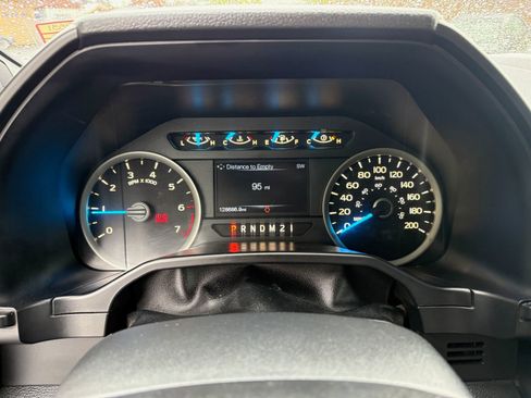 Used 2016 Ford F150 XLT w/ Equipment Group 302A Luxury image 38