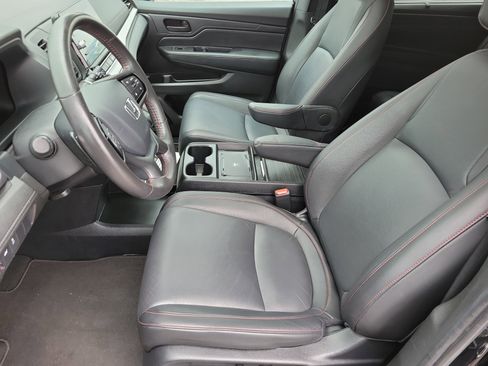 Used 2025 Honda Odyssey Sport-L image 9