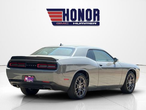 Used 2018 Dodge Challenger GT w/ Driver Convenience Group AWD/4WD image 4