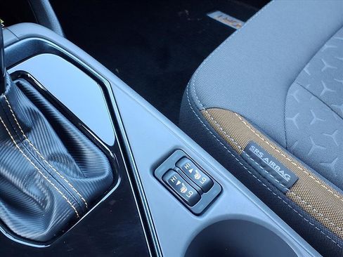 Certified 2025 Subaru Crosstrek 2.5i Sport image 8