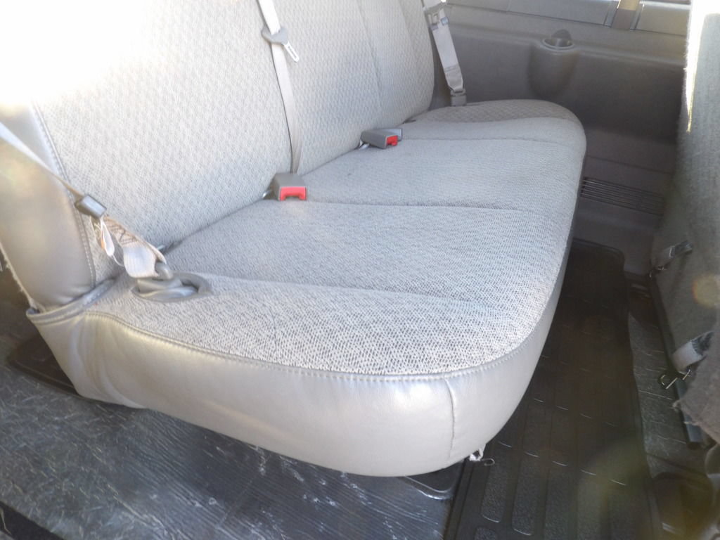 Used 2025 Chevrolet Express 3500 LT w/ LT Preferred Equipment Group RWD image 29