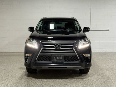 Used 2019 Lexus GX 460 Premium AWD/4WD image 3