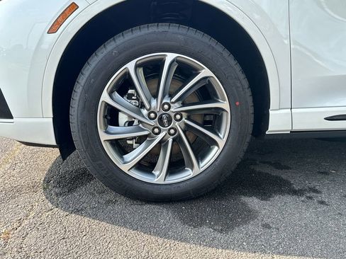 New 2026 Lincoln Corsair Grand Touring image 24