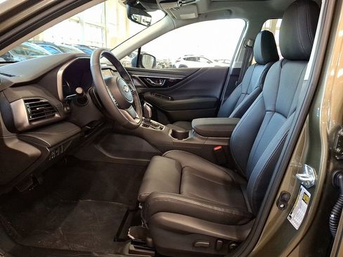 New 2025 Subaru Outback Limited image 10