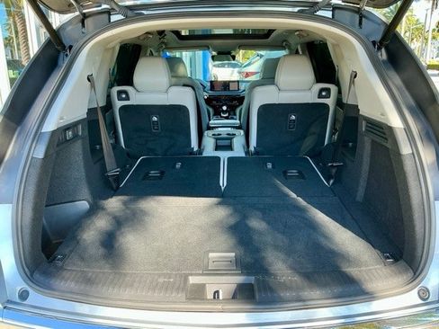 Certified 2023 Acura MDX FWD w/ Technology Package image 15