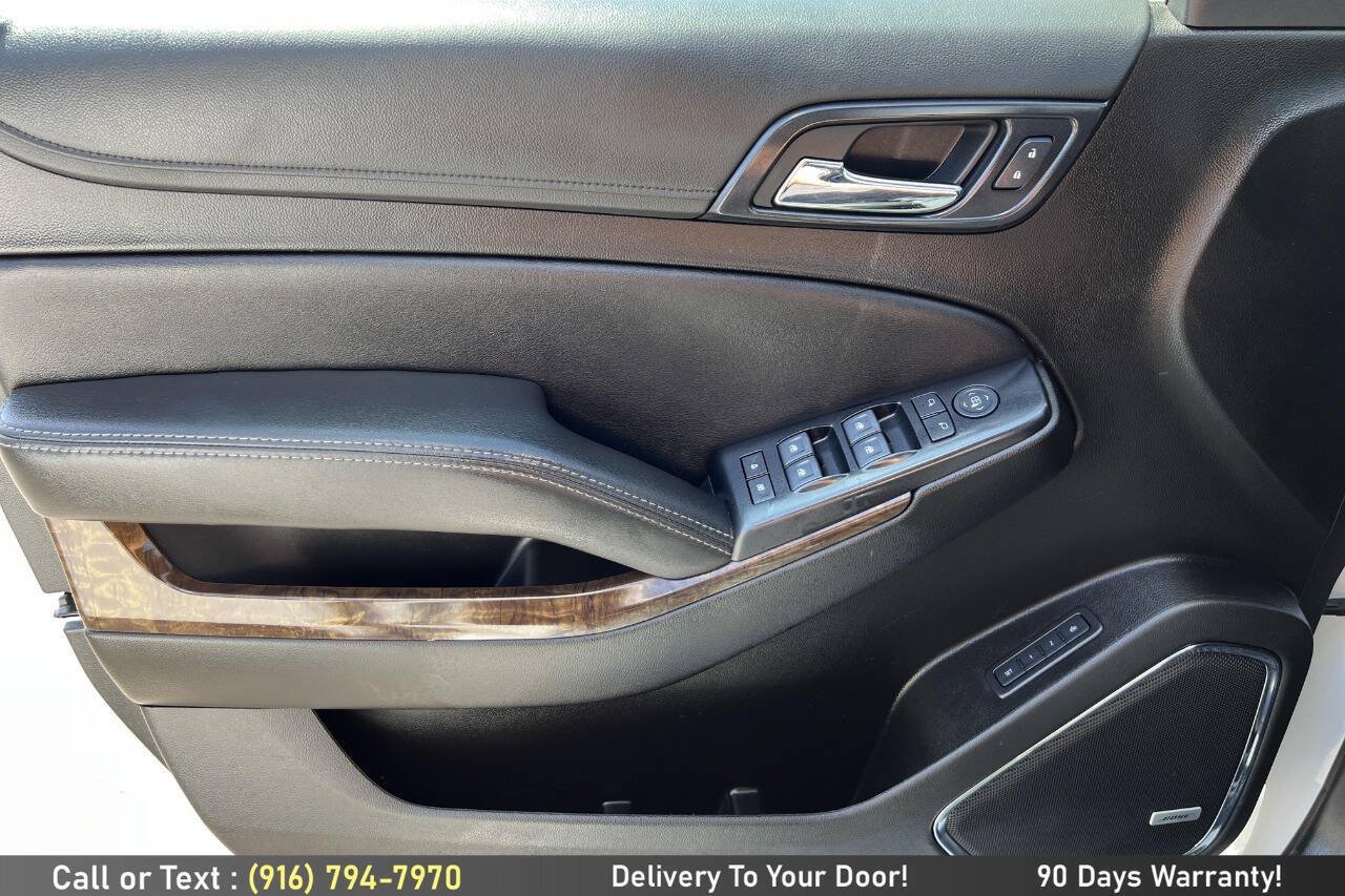 Used 2020 Chevrolet Suburban LT AWD/4WD image 18