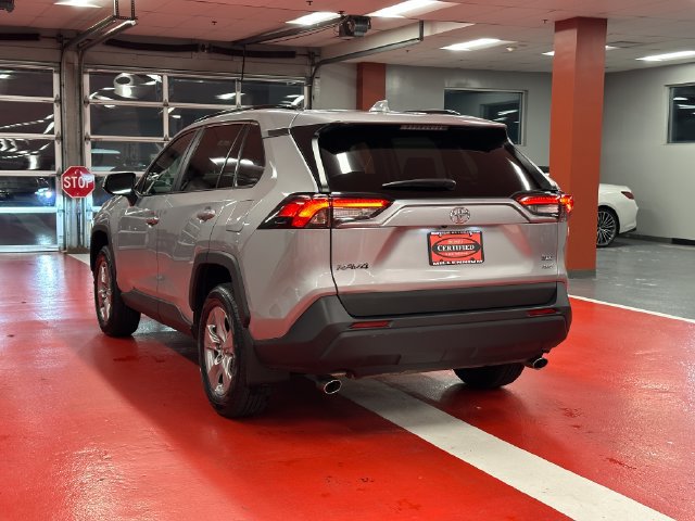 Certified 2025 Toyota RAV4 XLE AWD/4WD image 5