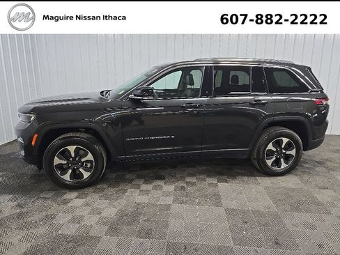 Used 2023 Jeep Grand Cherokee 4WD 4xe image 6