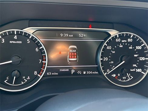 Certified 2025 Nissan Pathfinder S image 30