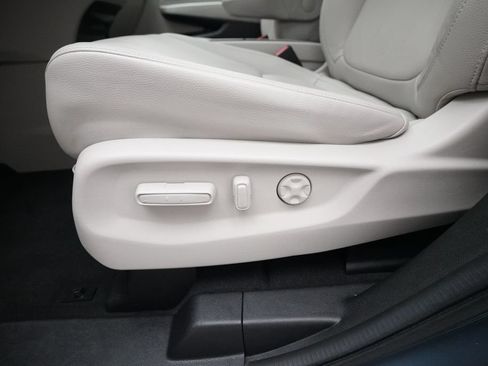 Certified 2025 Honda Odyssey EX-L image 29