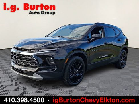 New 2026 Chevrolet Blazer LT w/ Convenience Package AWD/4WD image 2