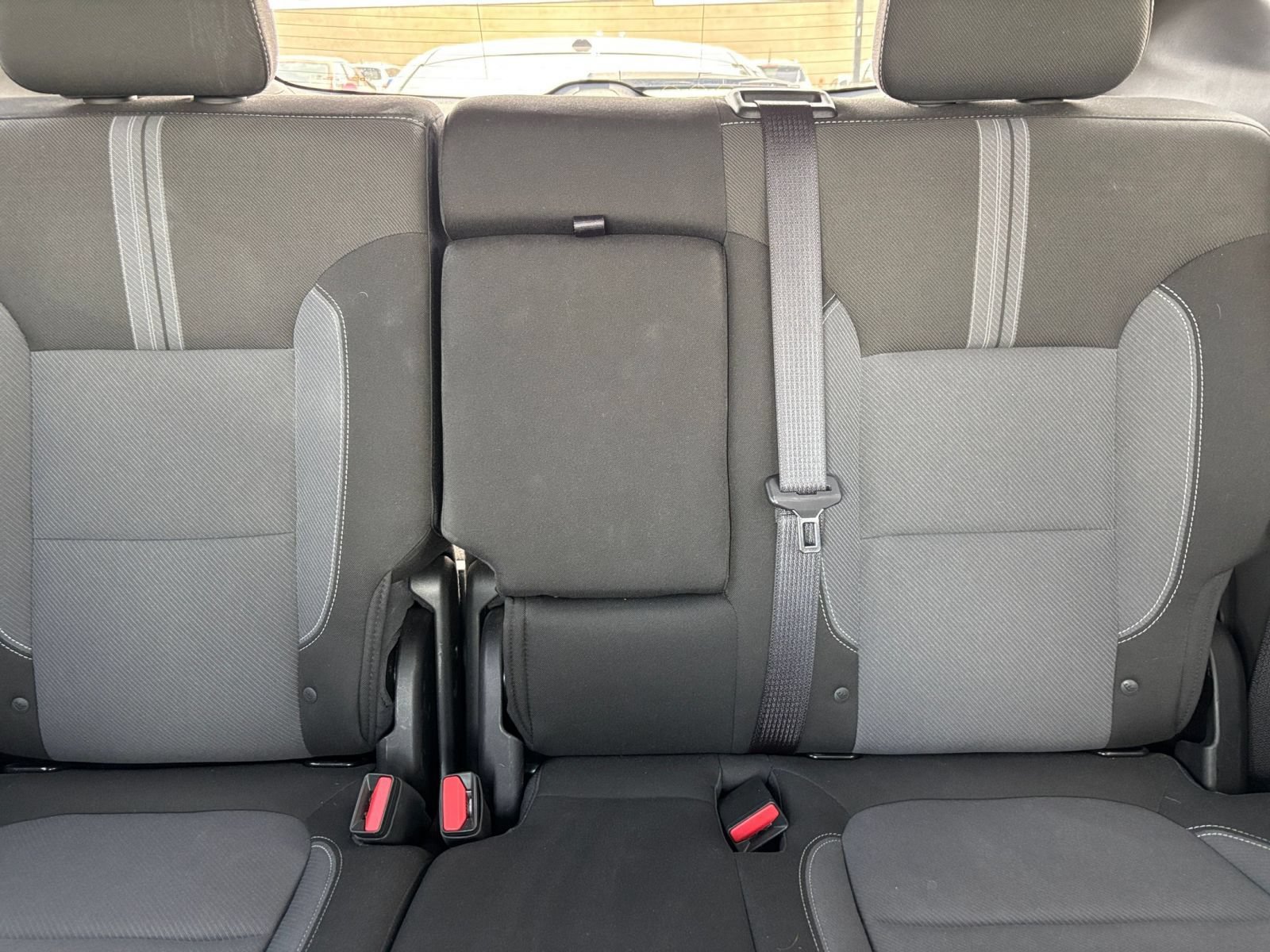 Used 2025 Chevrolet Blazer LT FWD image 38