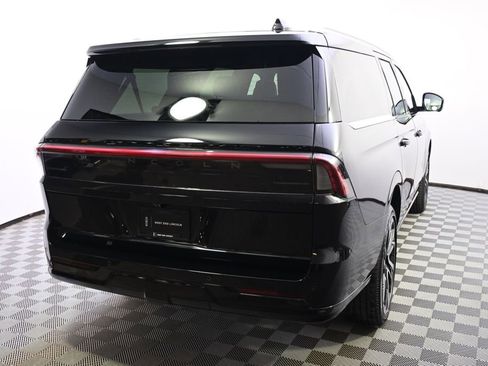 New 2026 Lincoln Navigator L Black Label AWD/4WD image 6