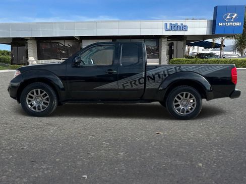 Used 2012 Nissan Frontier SV w/ Sport Appearance Pkg RWD image 6