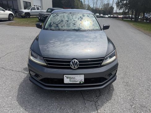 Used 2018 Volkswagen Jetta Wolfsburg Edition FWD image 8