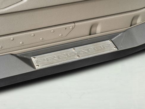 Used 2003 HUMMER H1 4-Door Wagon image 26