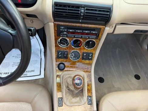Used 2001 BMW Z3 3.0i RWD image 20