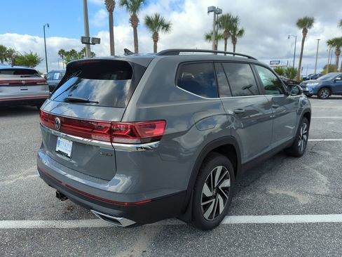 New 2026 Volkswagen Atlas SE image 5