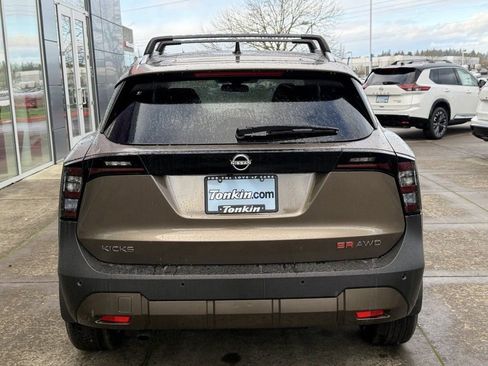 New 2026 Nissan Kicks SR w/ Cold Weather Package image 6