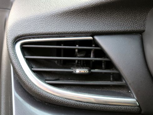 Used 2019 Buick Encore Preferred w/ Safety Package image 18