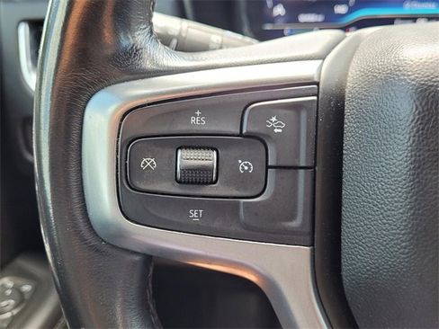 Used 2022 Chevrolet Tahoe Z71 image 12