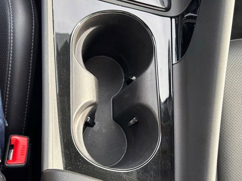 Certified 2024 Hyundai Elantra Limited image 37