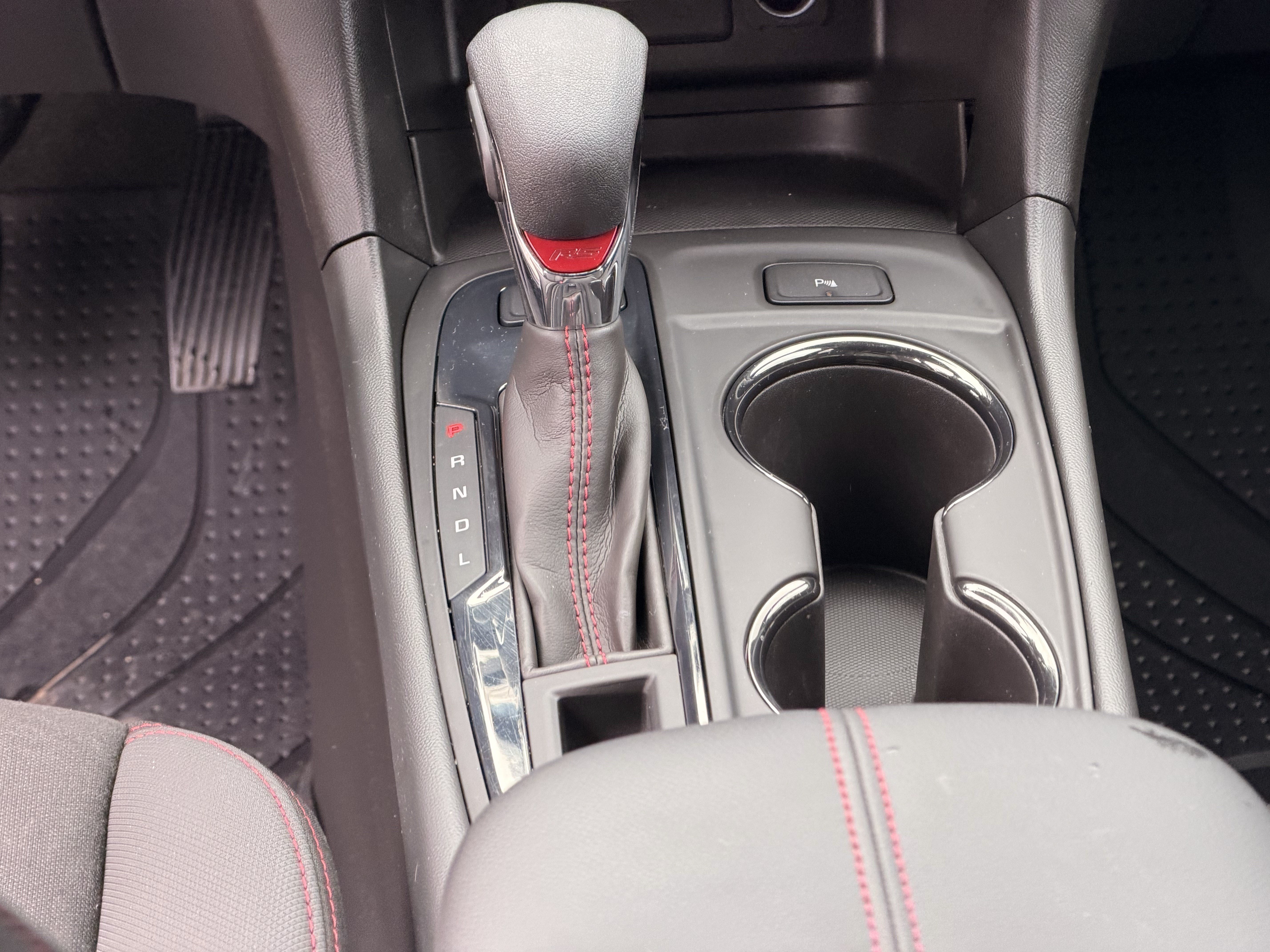 Used 2024 Chevrolet Equinox RS w/ LPO, Floor Liner Package AWD/4WD image 19