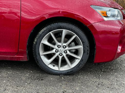 Used 2013 Lexus CT 200h w/ Premium Pkg w/Navigation image 15